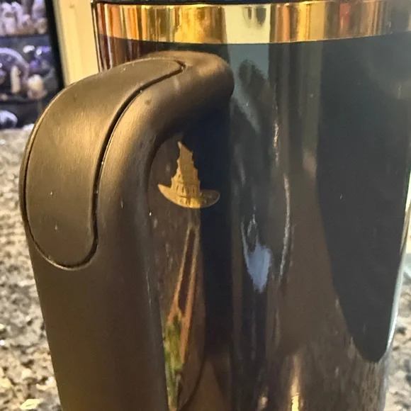 Stanley 1913 Wicked for Good x Target Elphaba 40oz Quencher Tumbler & Straw Set - Picture 4 of 6